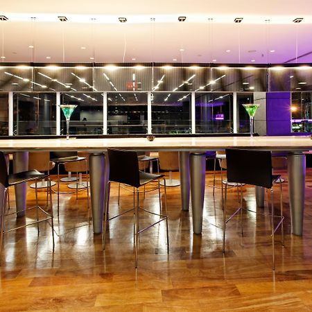 Holiday Inn Santo Domingo By Ihg Exterior photo The interior of the lounge
