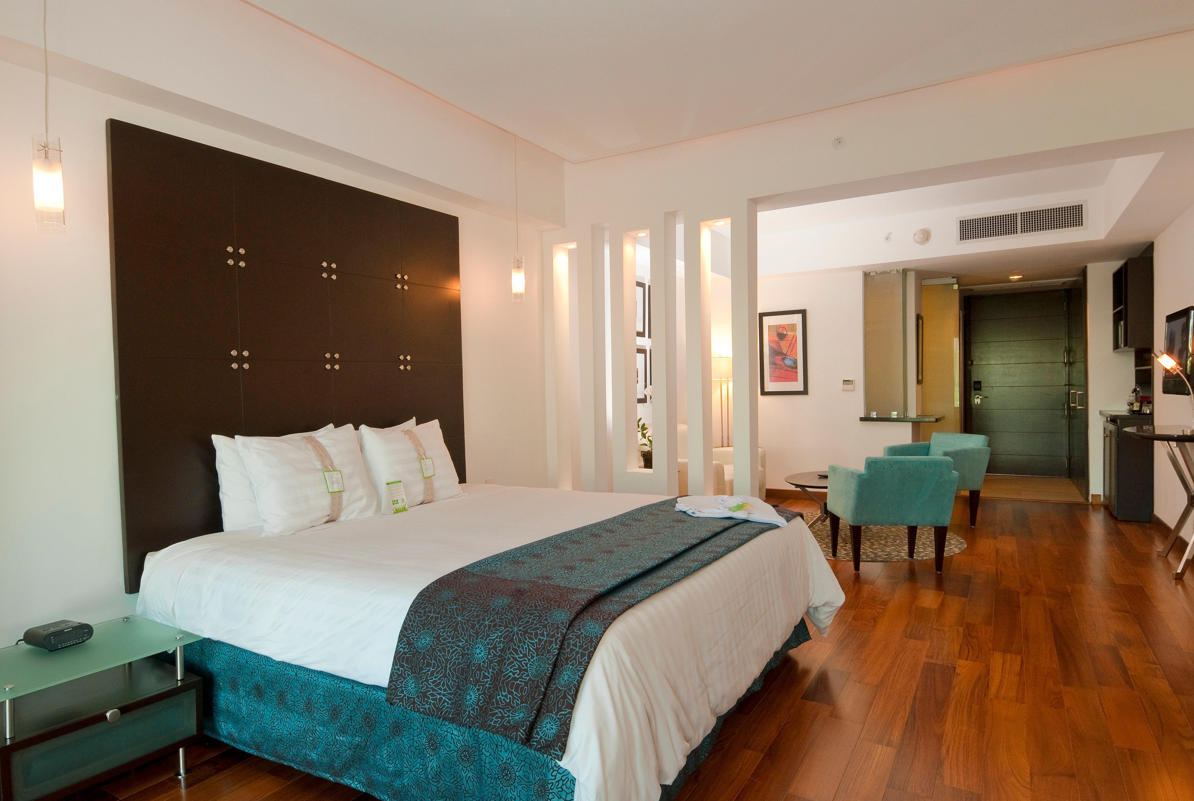 Holiday Inn Santo Domingo By Ihg Exterior photo A room at the Hilton Tel Aviv