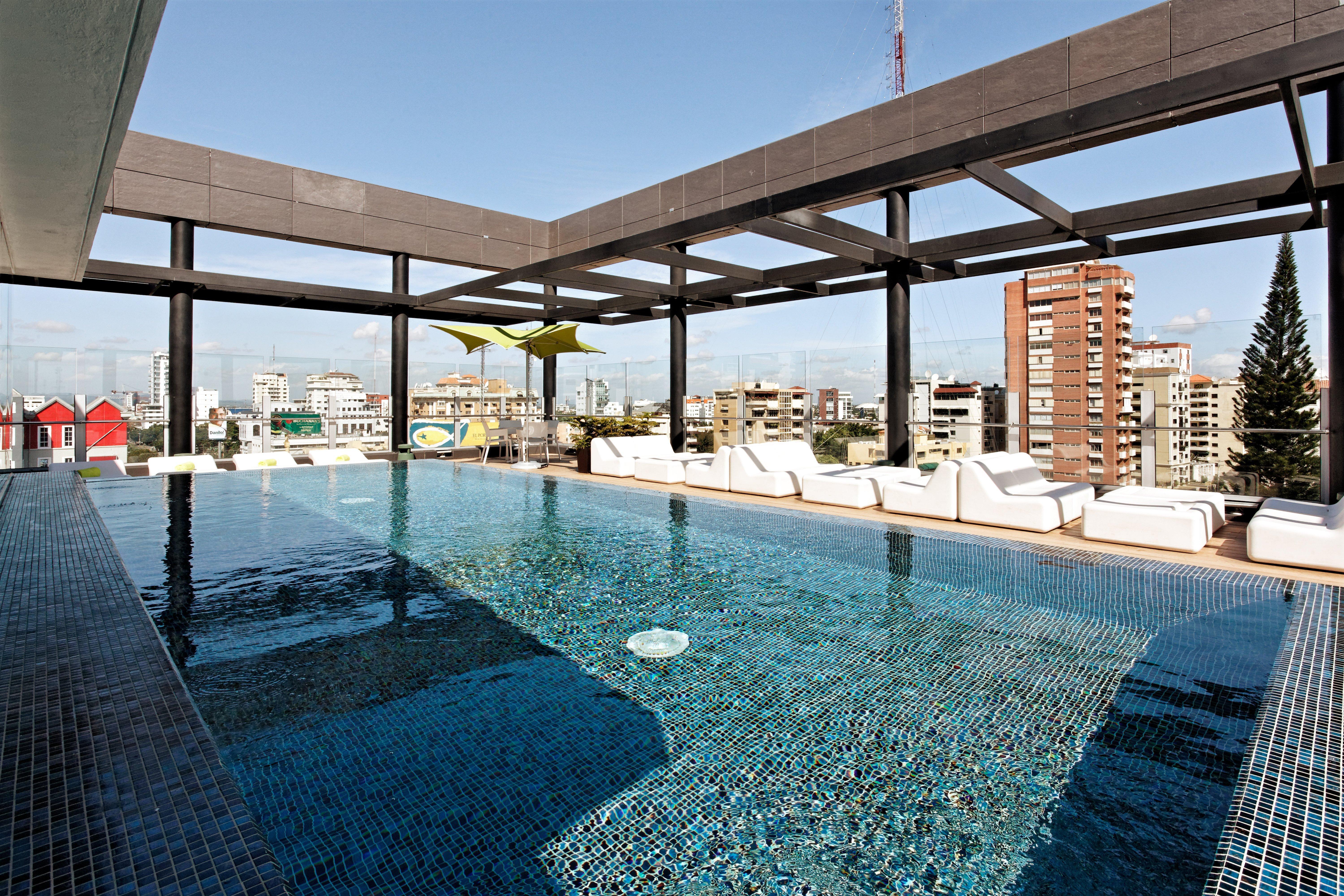 Holiday Inn Santo Domingo By Ihg Exterior photo Rooftop pool
