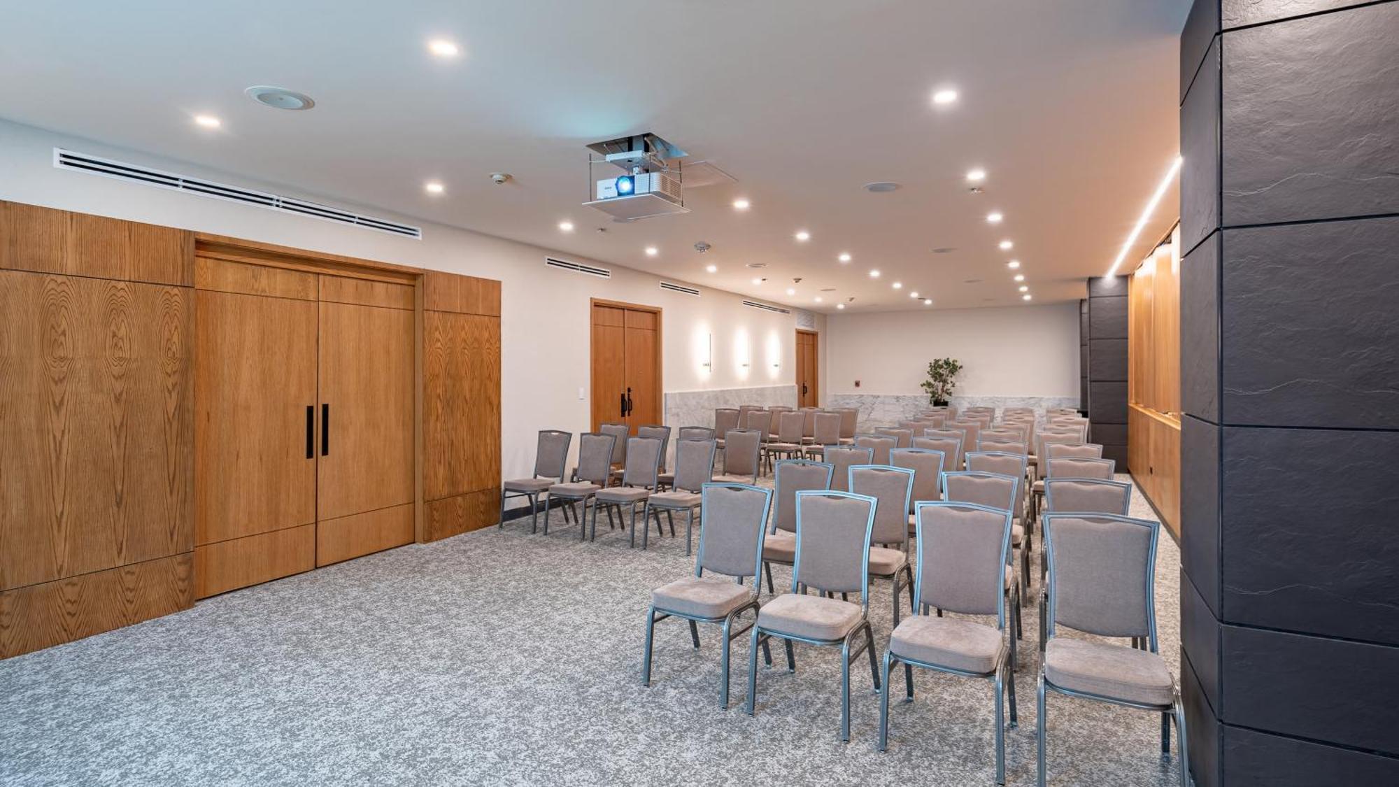 Holiday Inn Santo Domingo By Ihg Exterior photo The meeting room